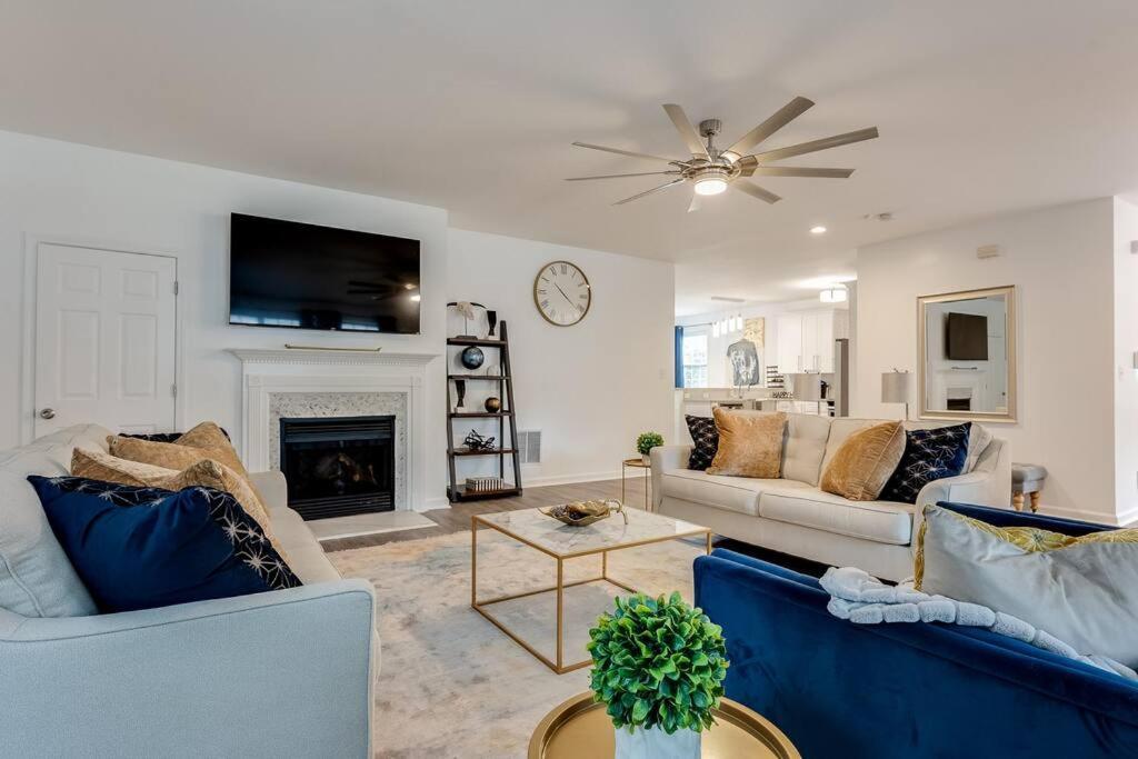 Luxury Atlanta Home - Self Check-In Pet Friendly Free Parking Buitenkant foto